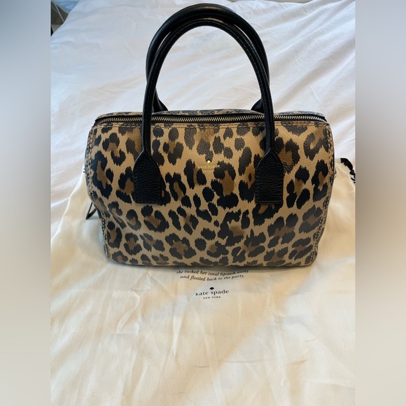 kate spade Handbags - Kate Spade Leopard Mega Lane
